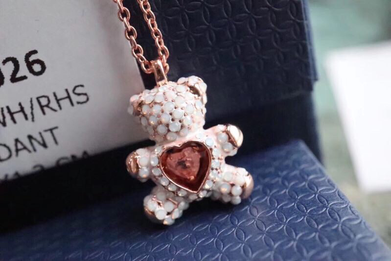 Swarovski Necklace 03lyr94 (3)